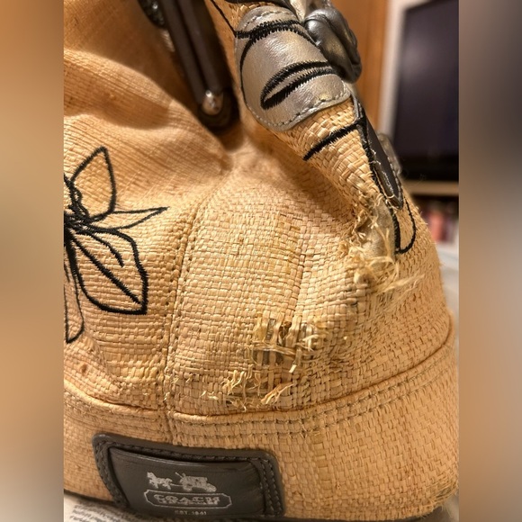 Coach Special Edition Hamptons Archive 10th Anniversary Straw & Leather Handbag - Picture 9 of 13